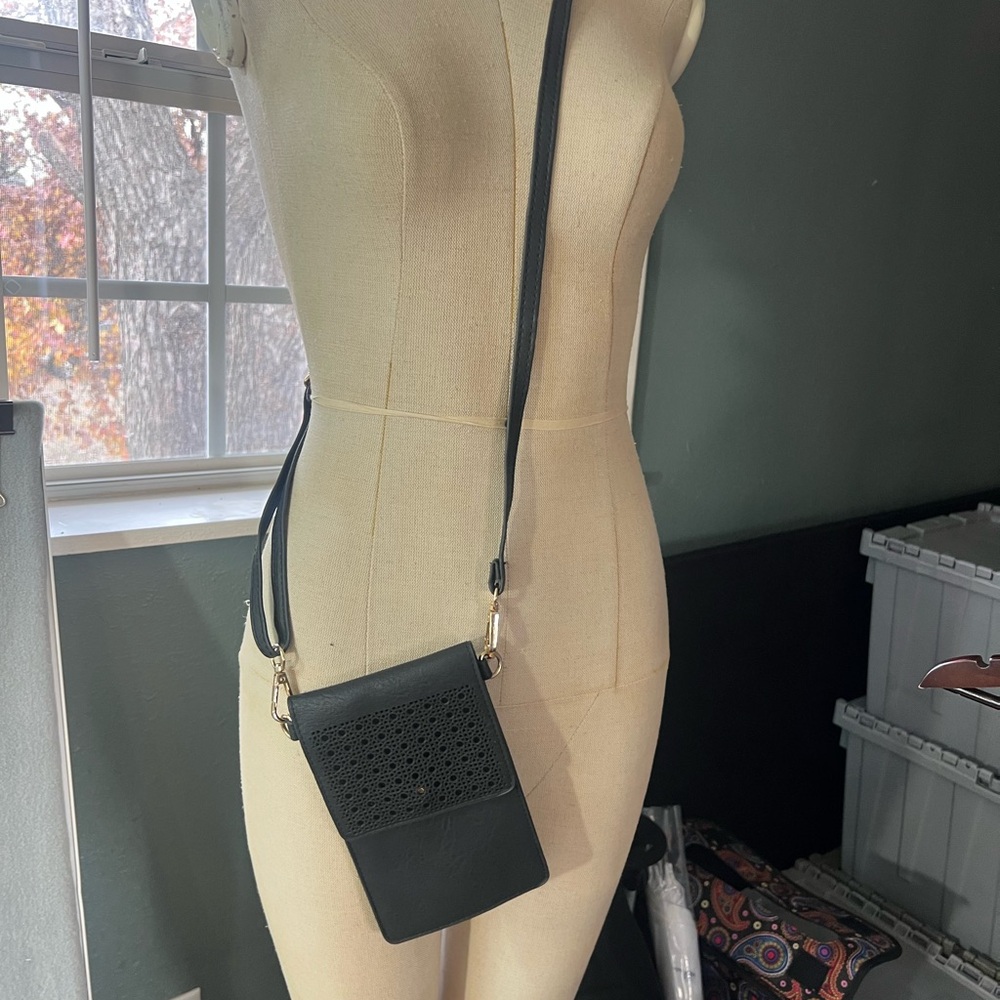 Small Crossbody Phone Case Bag Black Lattice Faux Leather Travel Purse